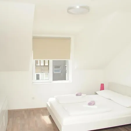 Massimo Apartament *